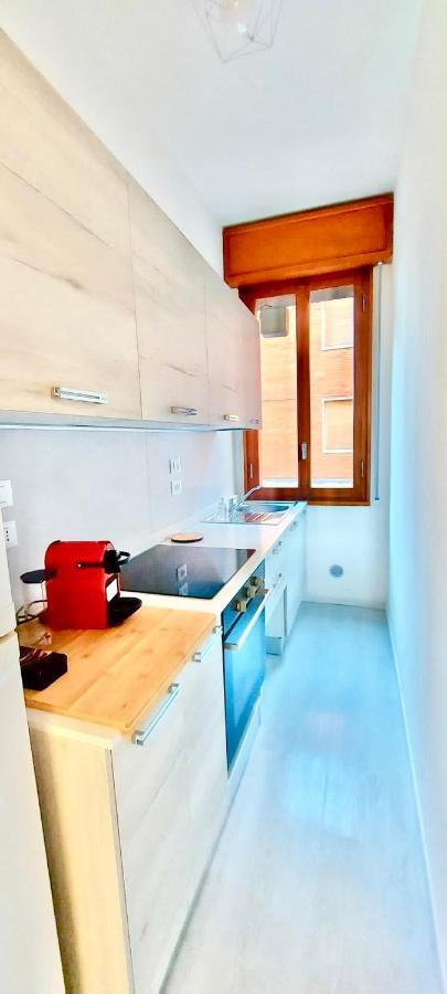 A Quattro Passi Dal Centro Apartment Bologna Luaran gambar